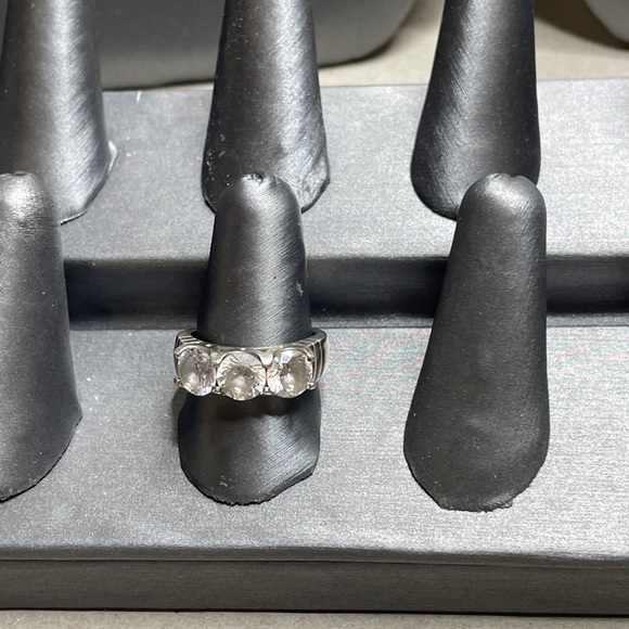 2.53 Carat Tw quartz or better sterling silver triple stone size 7 ring. - Picture 11 of 16
